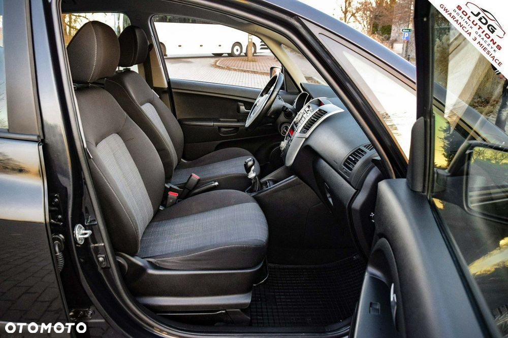 Kia Venga 1.4 CRDi 90 ISG Edition 7 - 30