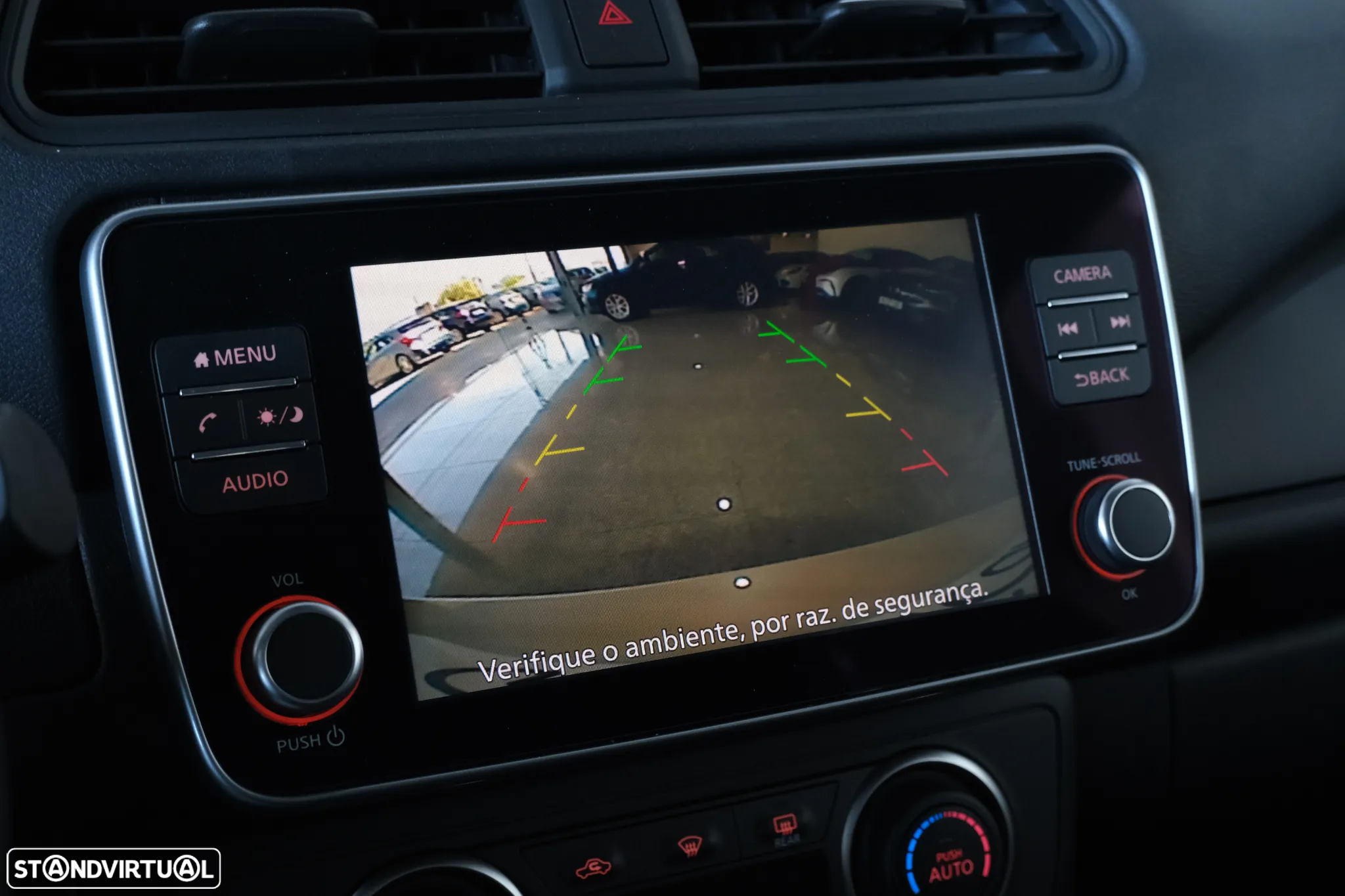 Nissan Leaf N-Connecta - 31