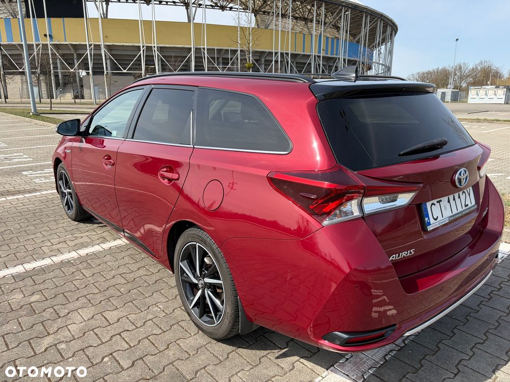 Toyota Auris Hybrid 135 Selection - 8