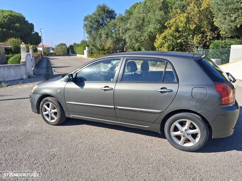Toyota Corolla 1.4 D-4D - 2