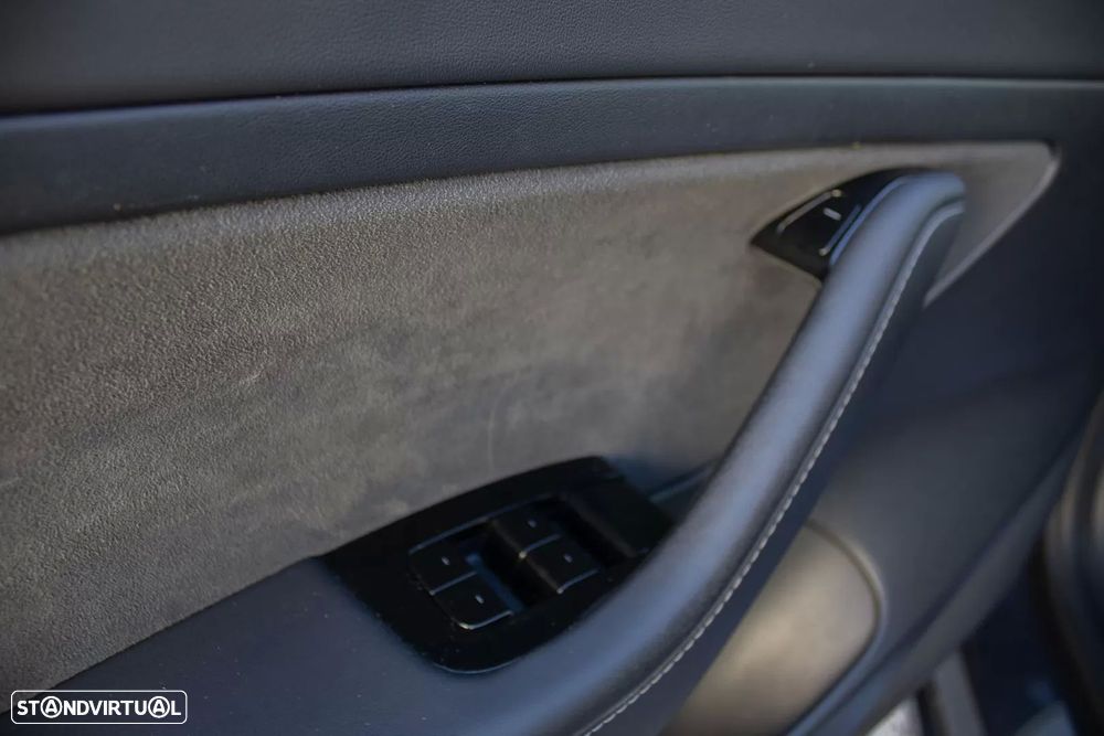 Tesla Model 3 Standard Range Plus RWD - 36