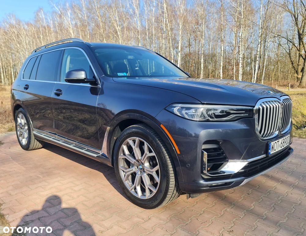 BMW X7 xDrive40i - 2
