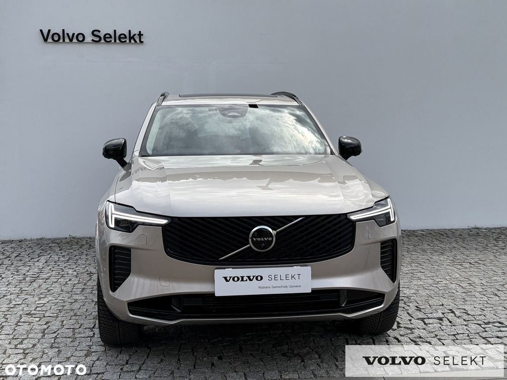 Volvo XC 90 - 3
