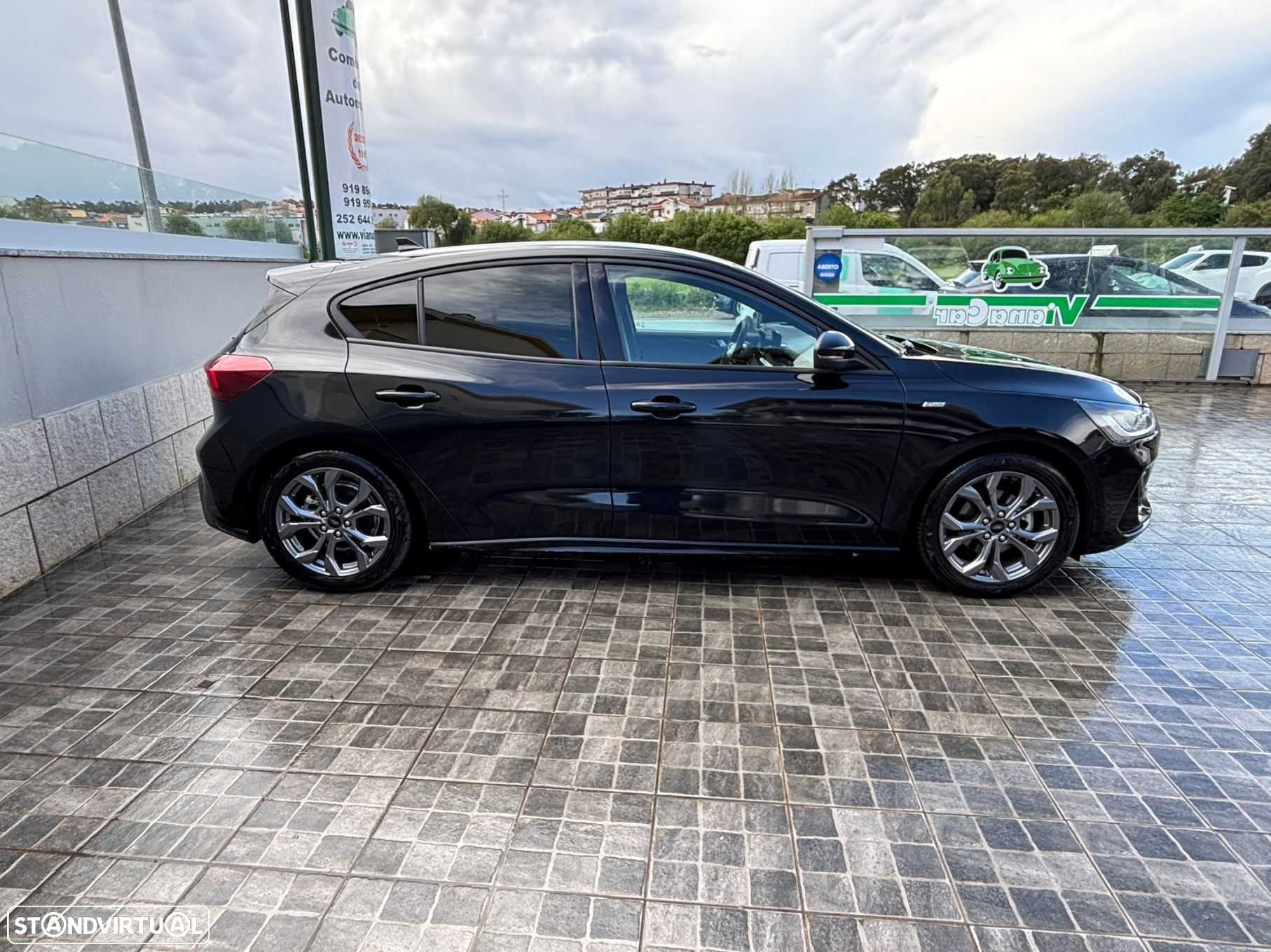 Ford Focus 1.0 EcoBoost MHEV ST-Line - 4