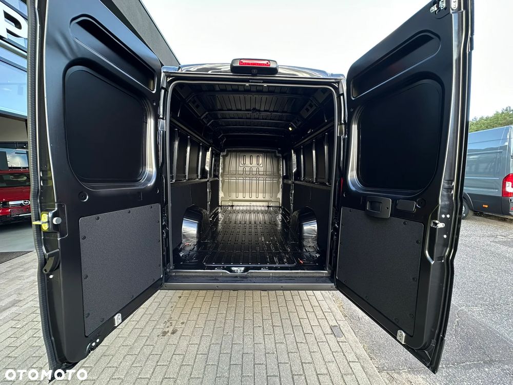 Opel Movano Furgon HD L4H2 - 23