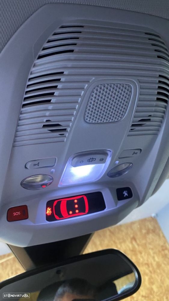 Peugeot 3008 1.5 BlueHDi Allure - 18