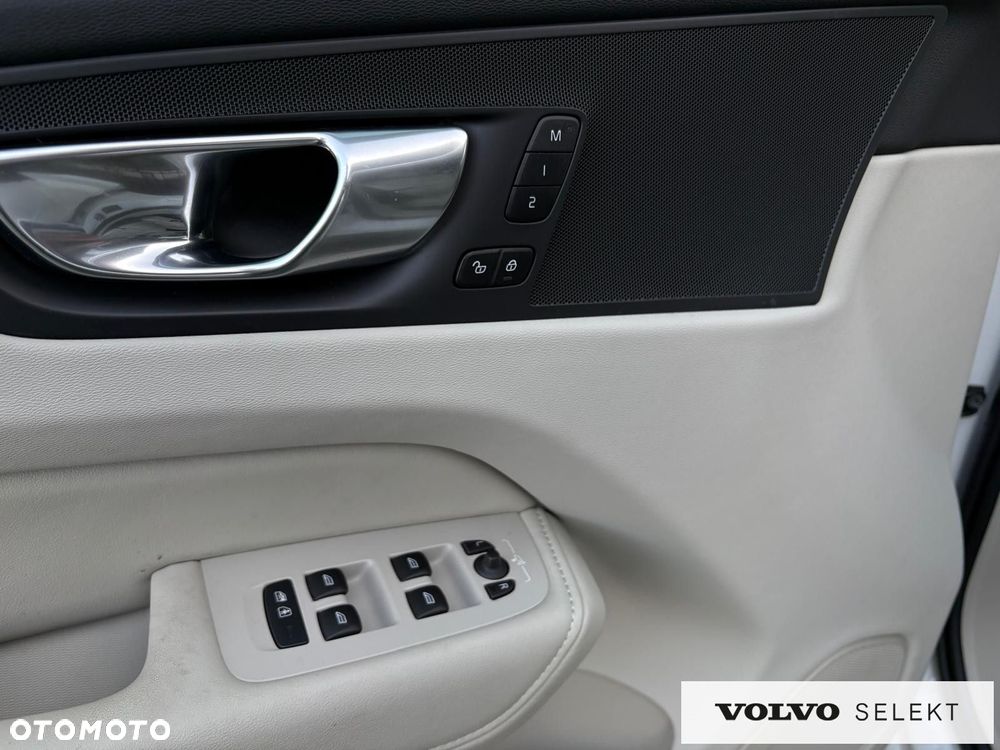 Volvo XC 60 - 14