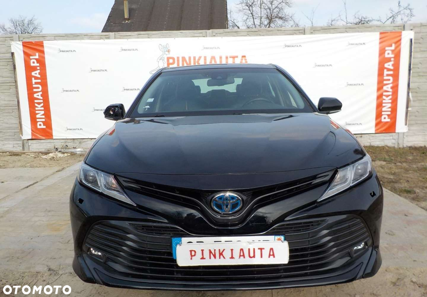 Toyota Camry - 2