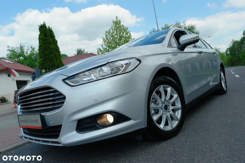 Ford Mondeo - 36
