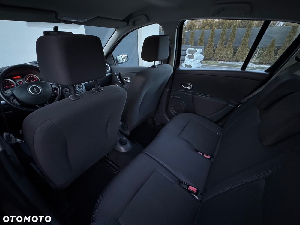 Renault Clio 1.2 TCE Expression - 33