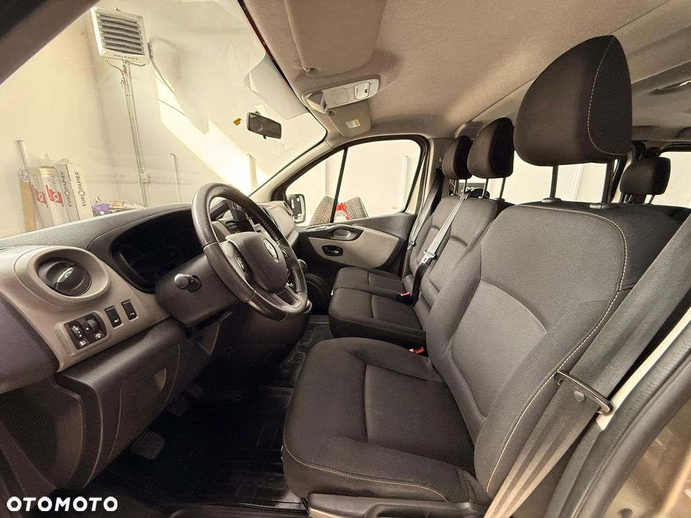Renault Trafic - 14