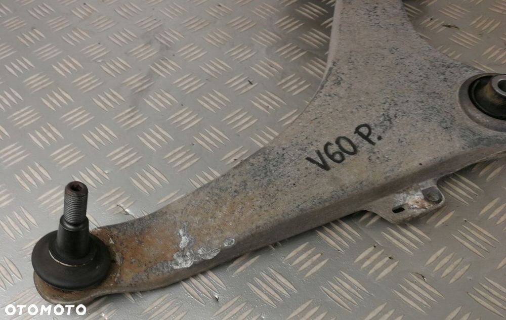 31340127 wahacz prawy przód przedni VOLVO V60 I LIFT 2013-2018 S60 II 2 - 2