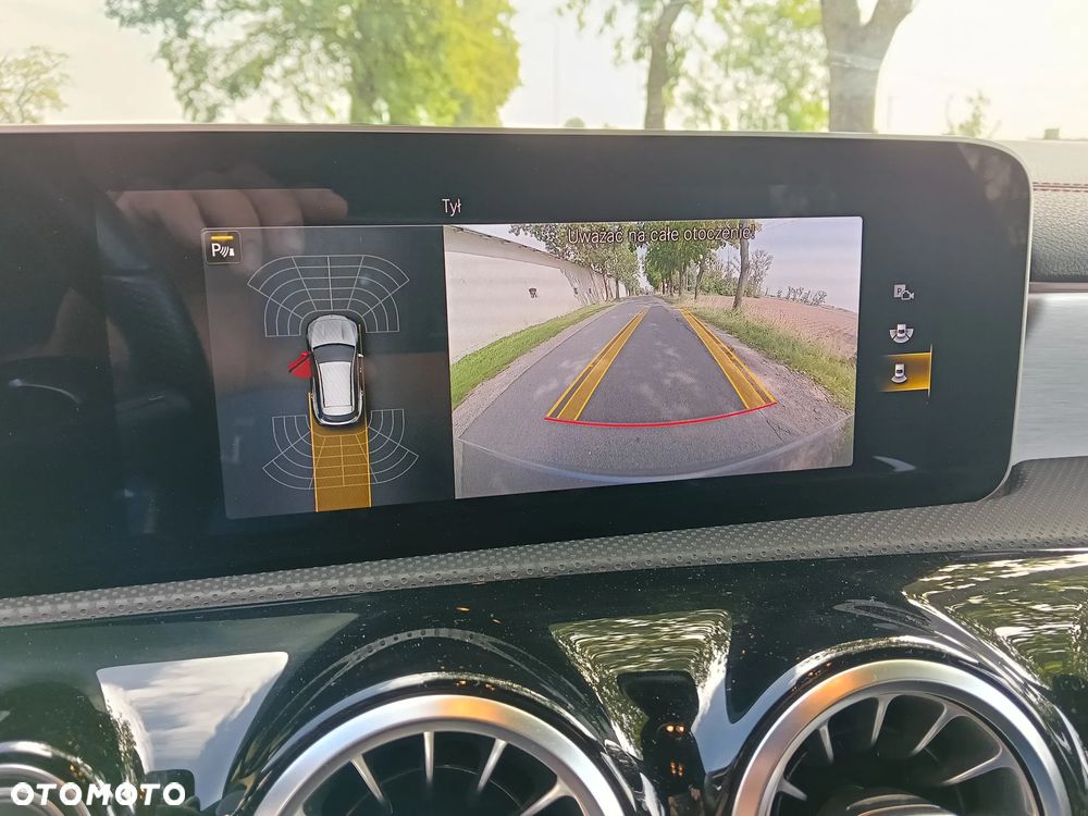 Mercedes-Benz CLA 180 d 7G-DCT AMG Line - 30