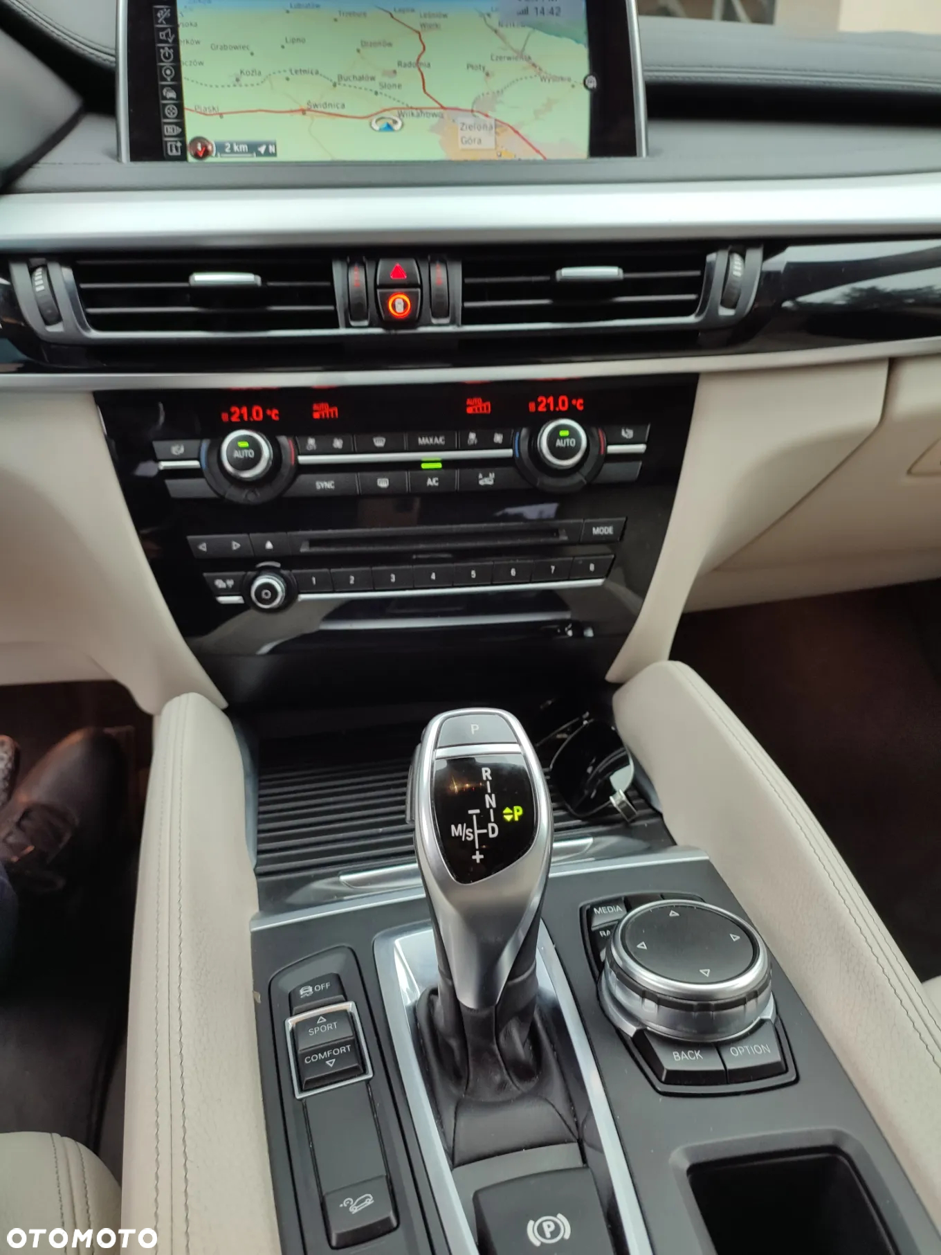 BMW X6 xDrive30d - 12