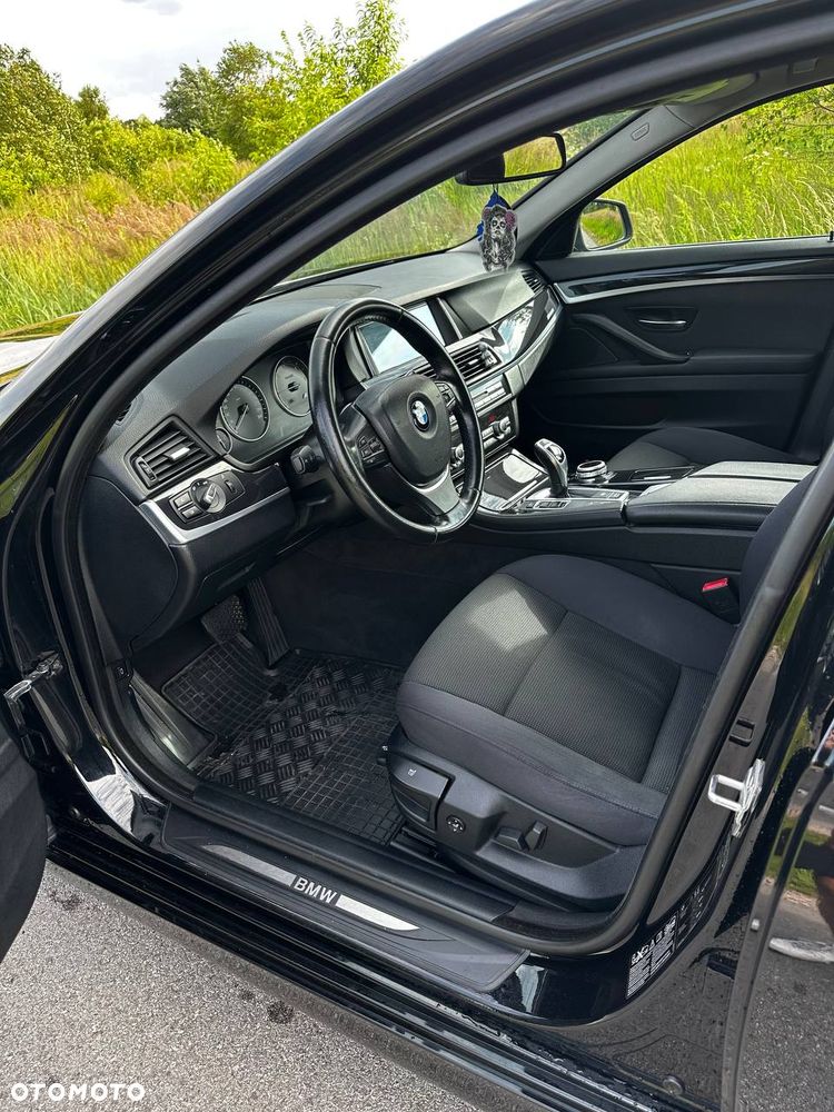 BMW Seria 5 - 16