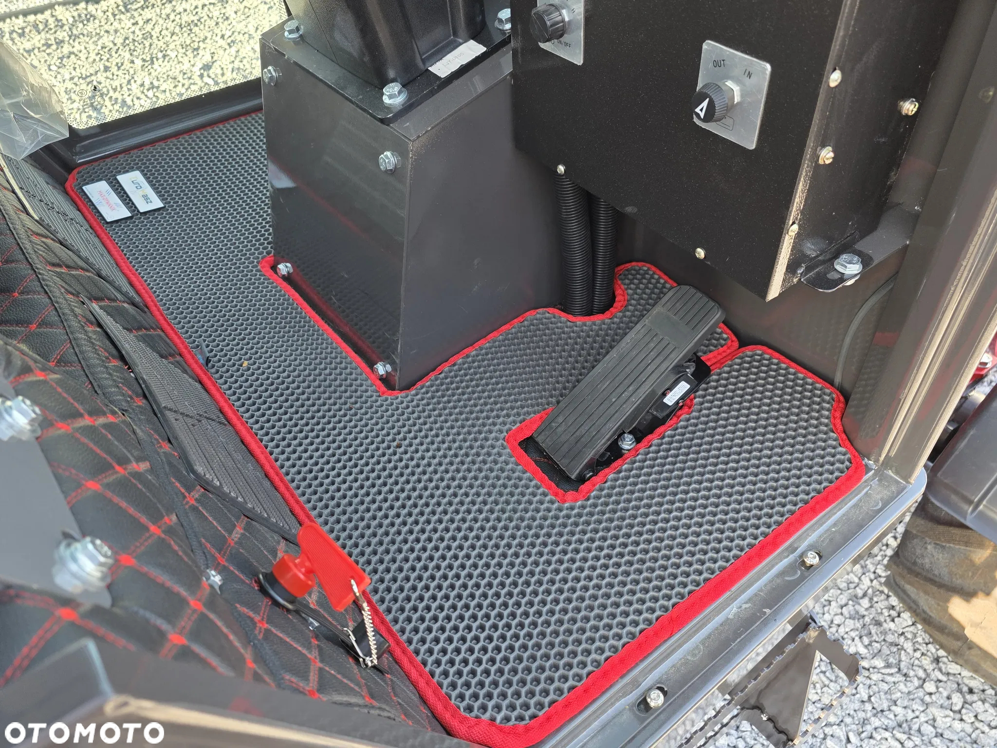Inny NOWA ładowarka kołowa teleskopowa AUGER 811T - 17