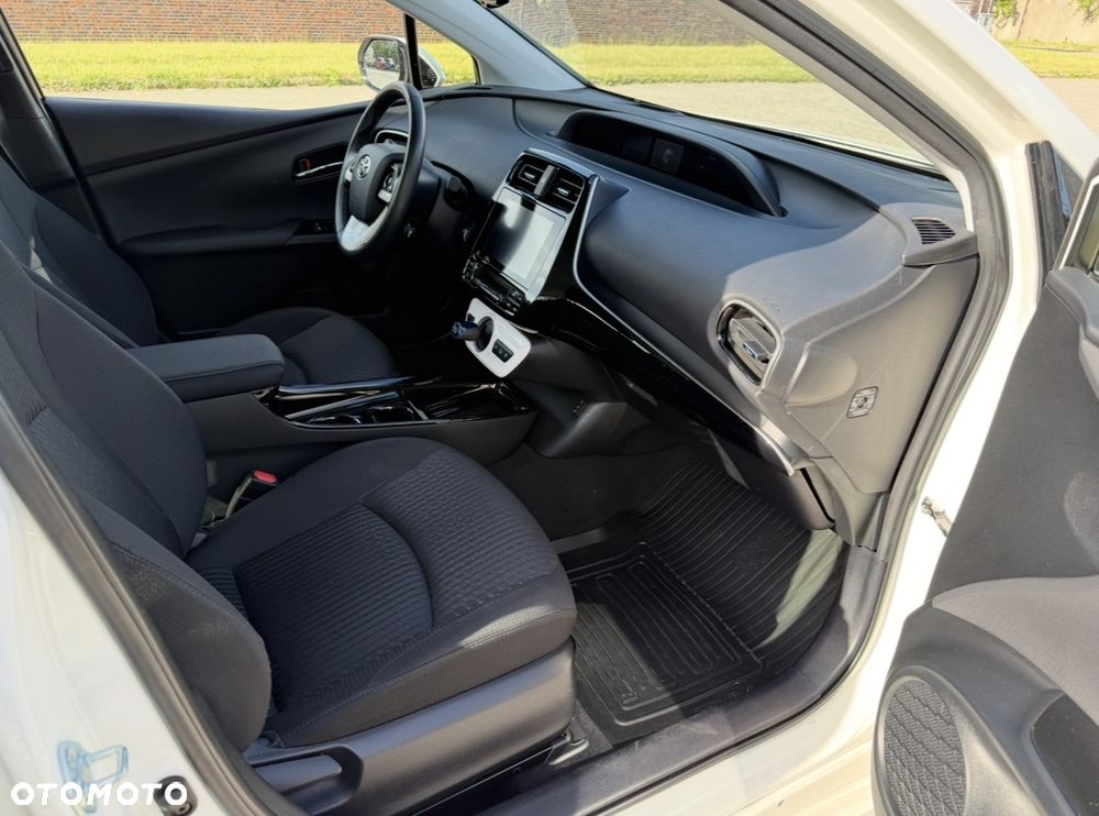 Toyota Prius - 9