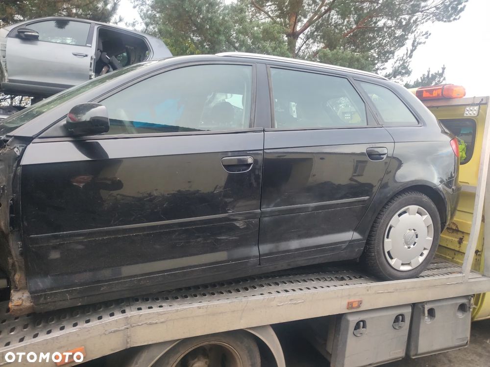 AUDI A3 8P 2,0TDI SILNIK BKD - 2