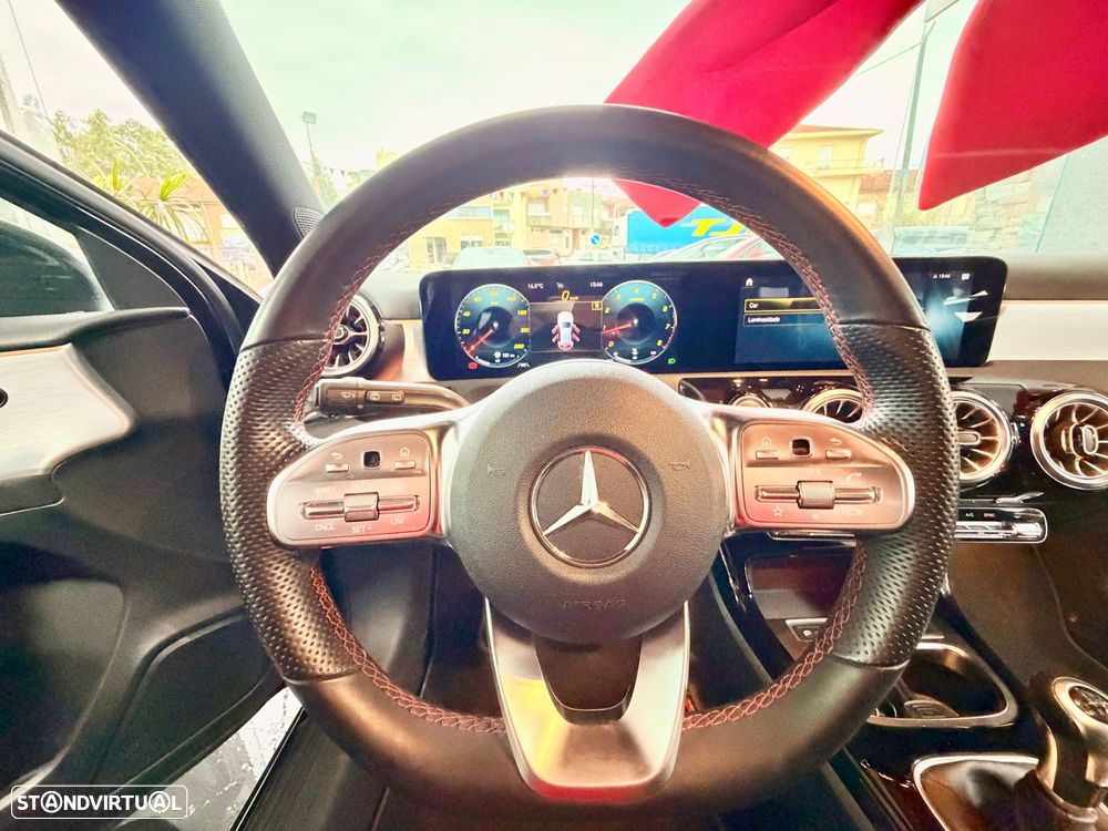 Mercedes-Benz A 160 AMG Line - 39