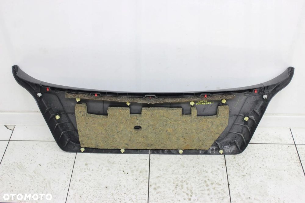 MITSUBISHI OUTLANDER I 03R- TAPICERKA OSŁONA KLAPY BAGAŻNIKA - 2