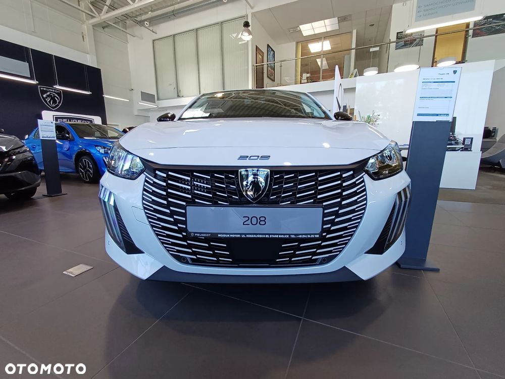 Peugeot 208 - 15