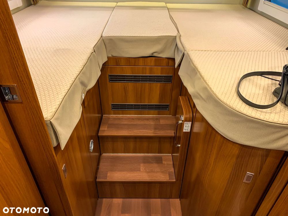 Carthago Chic C-line 4.9 LE Superior - 27