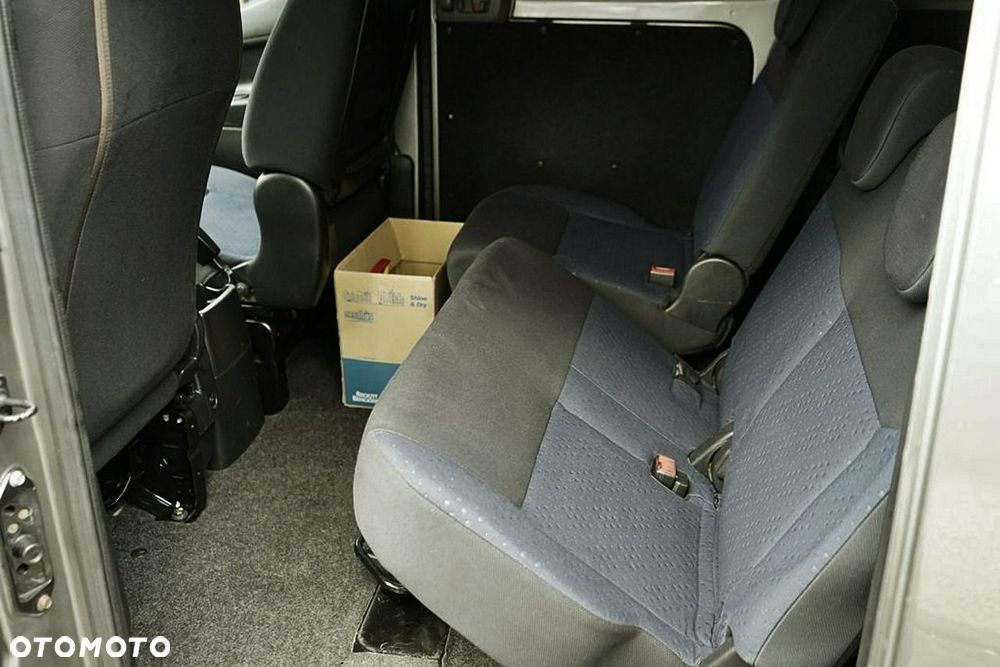 Nissan NV200 - 20