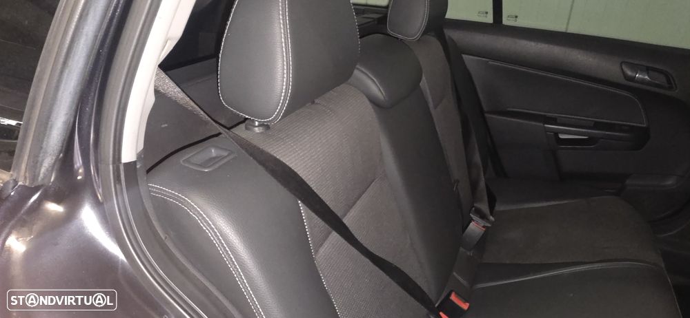 Opel Astra 1.7 CDTI Cosmo - 10