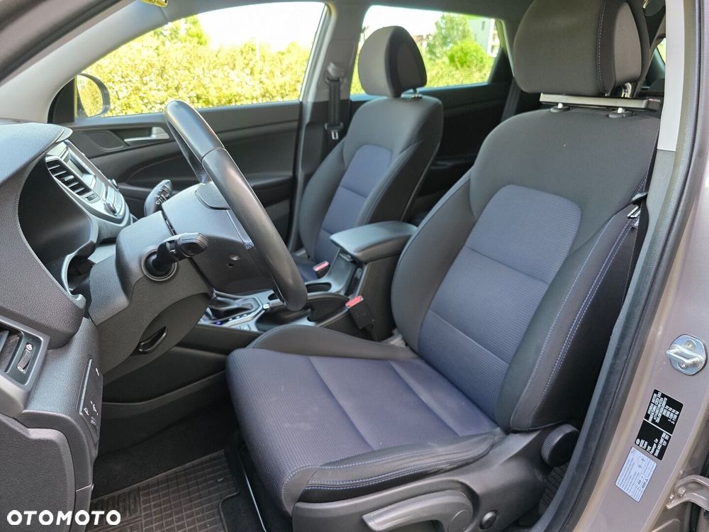 Hyundai Tucson 1.7 CRDI BlueDrive Design 2WD DCT - 17