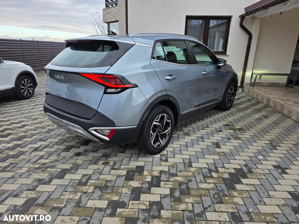 Kia Sportage 1.6 T-GDI 2WD Vision - 11