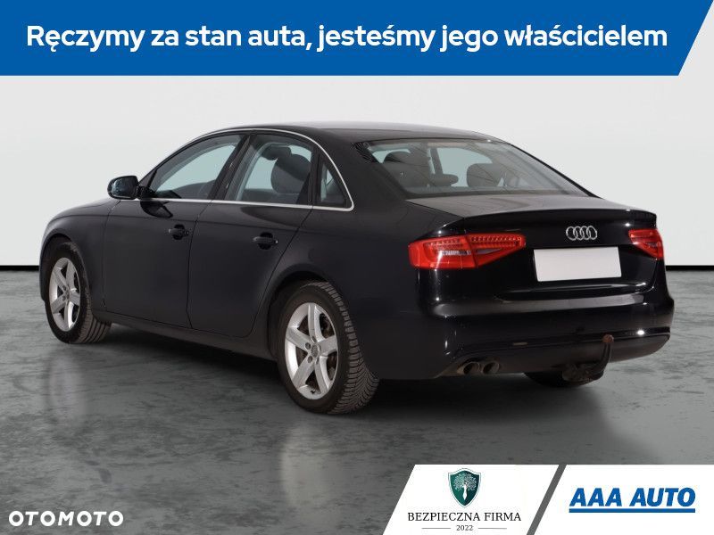 Audi A4 Limousine - 6