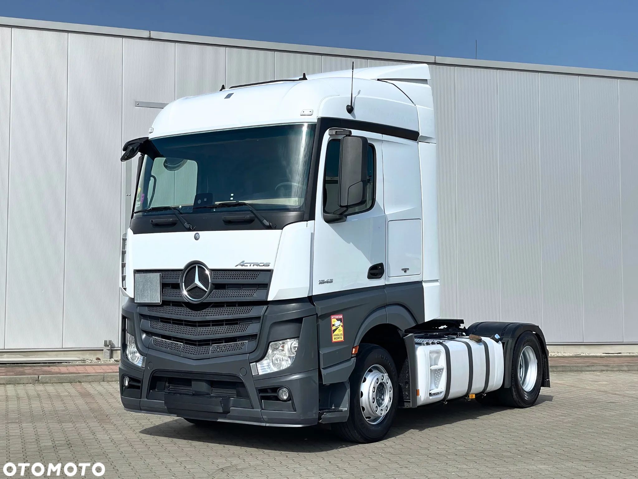 Mercedes-Benz ACTROS 1845 / STANDARD / SALON PL - 1