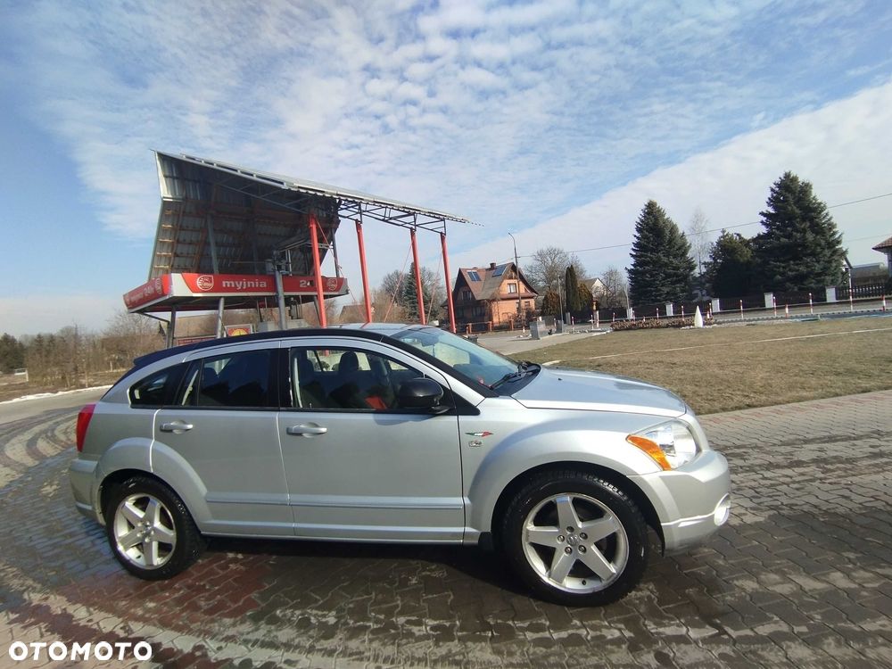 Dodge Caliber - 4