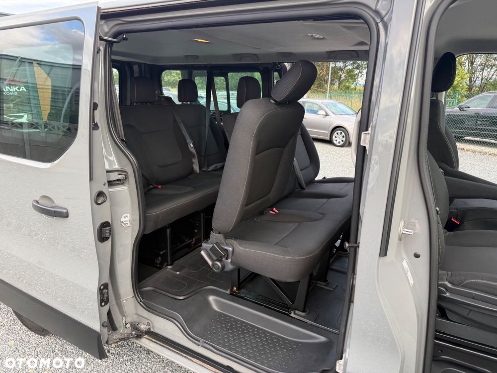 Renault Trafic - 18