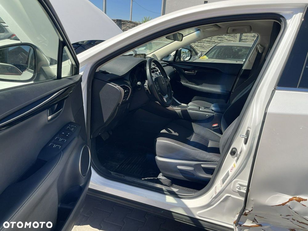 Lexus NX 300h - 5