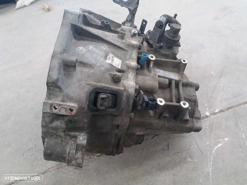 CAIXA VELOCIDADES NISSAN X-TRAIL 2002 - 3