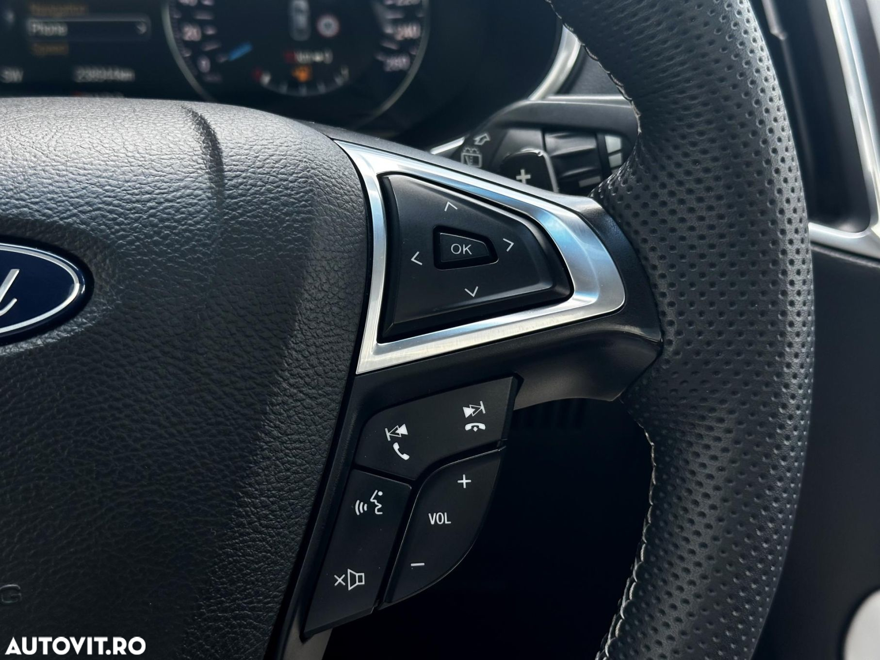 Ford Edge 2.0 TDCi Powershift Sport - 25