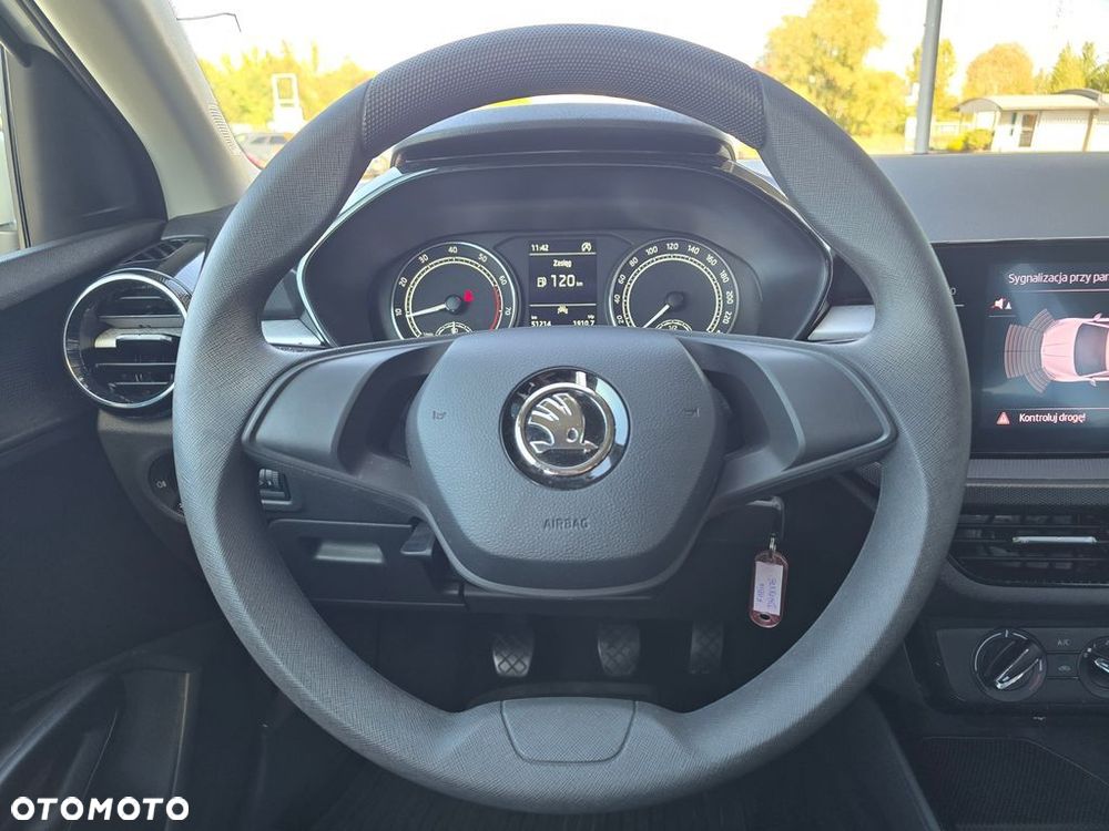 Skoda Fabia 1.0 Ambition - 23