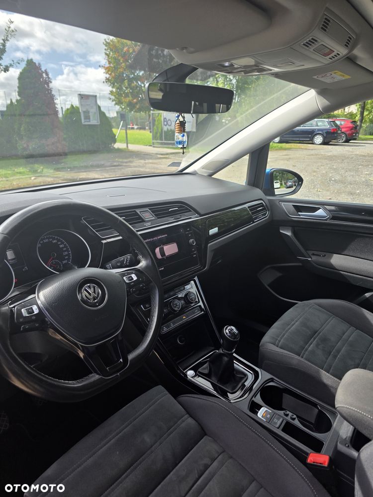 Volkswagen Touran 1.5 TSI EVO Highline - 7