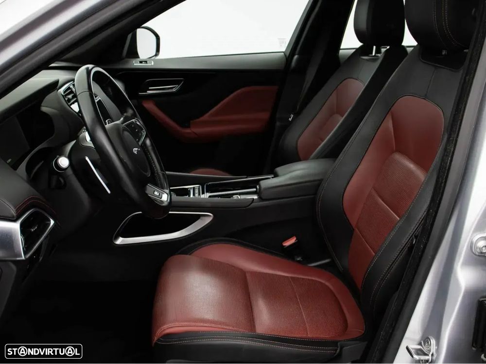 Jaguar F-Pace 2.0 i4D R-Sport AWD Aut. - 12