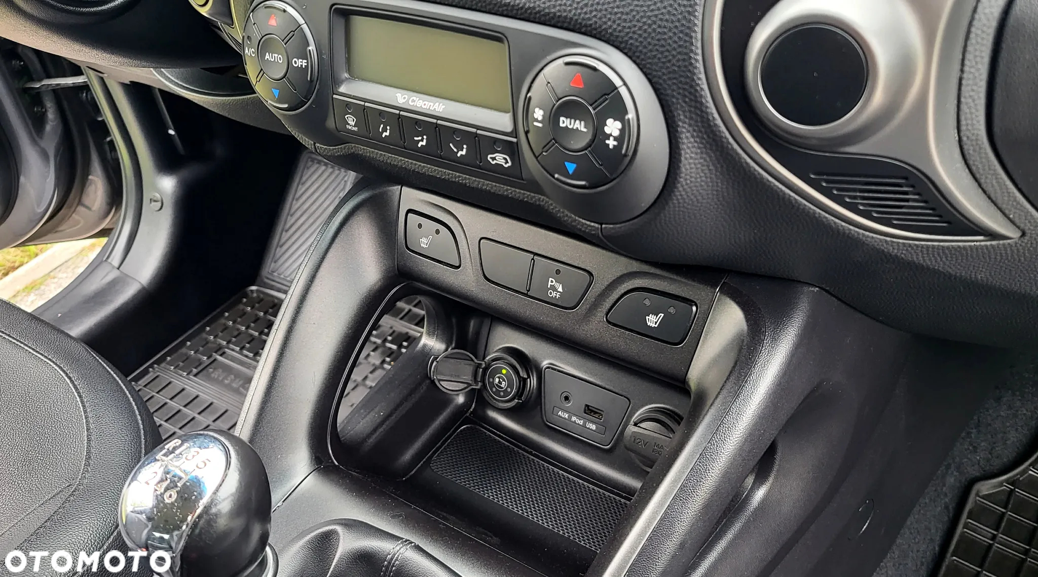 Hyundai ix35 1.6 GDI Style 2WD - 24