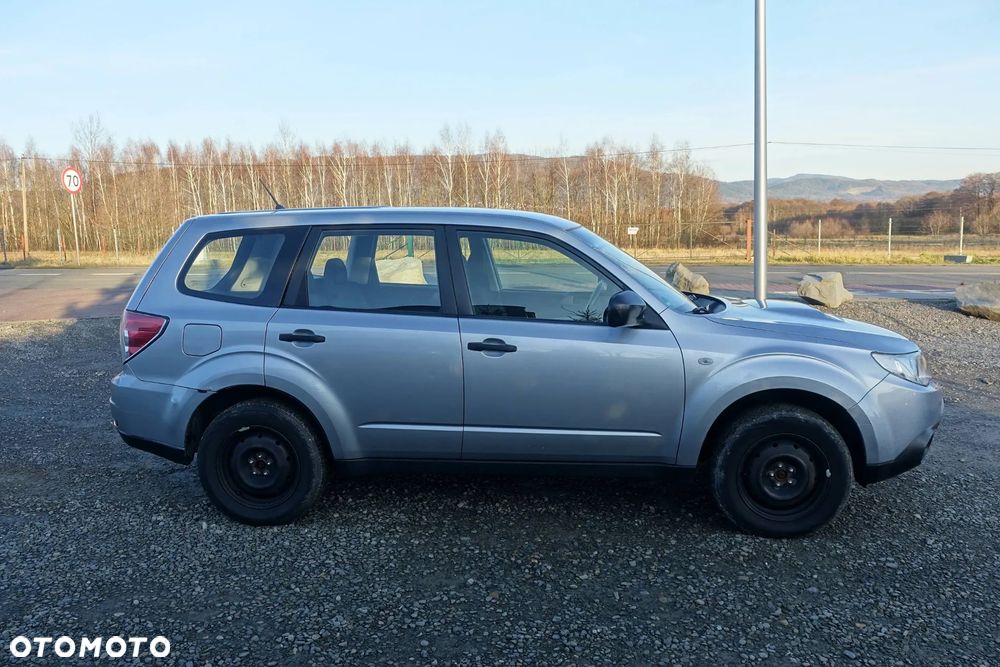 Subaru Forester 2.0D Trend - 4