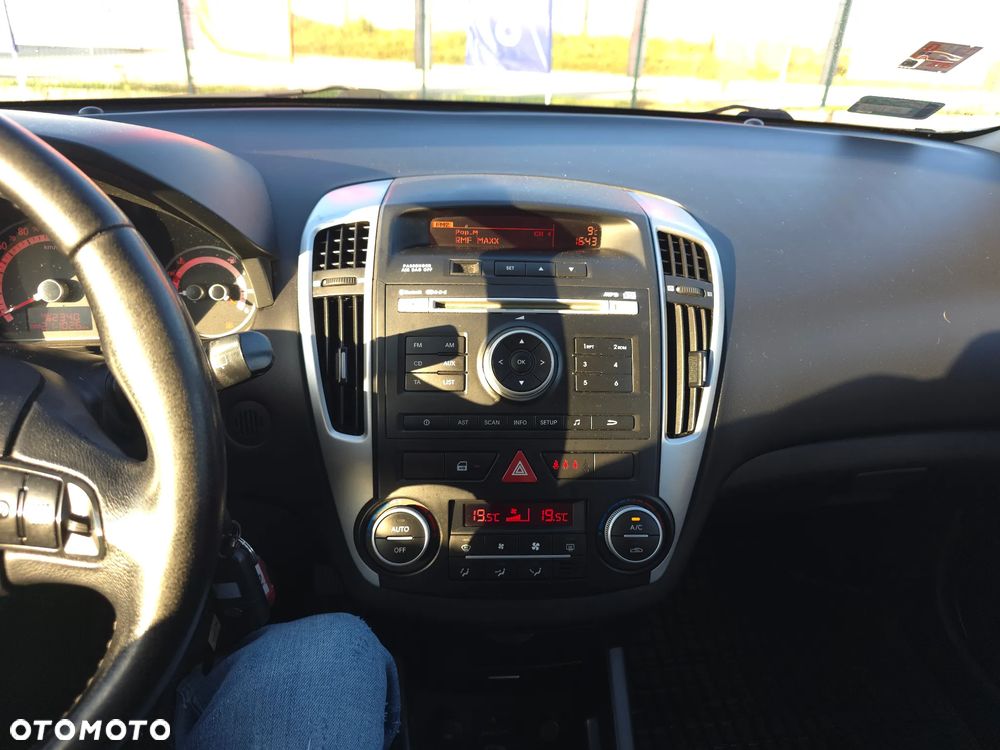 Kia Ceed Cee'd 1.6 Crdi Optimum - 24
