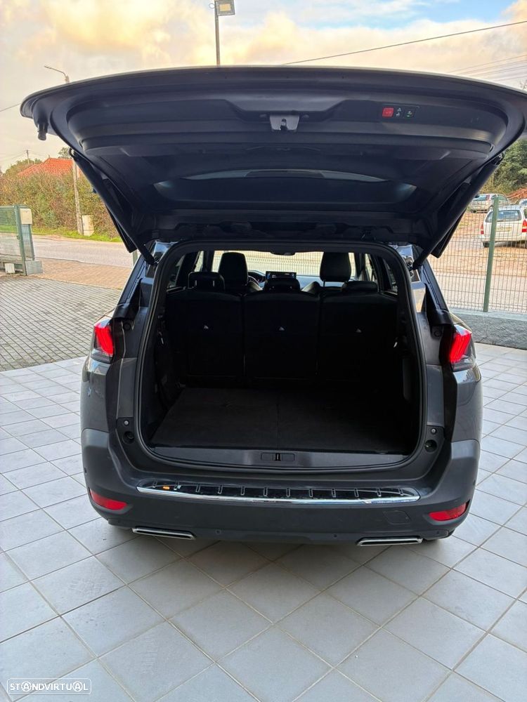 Peugeot 5008 1.5 BlueHDi GT EAT8 - 28