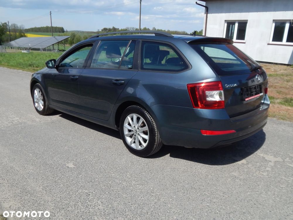 Skoda Octavia 1.6 TDI 4x4 Style - 9