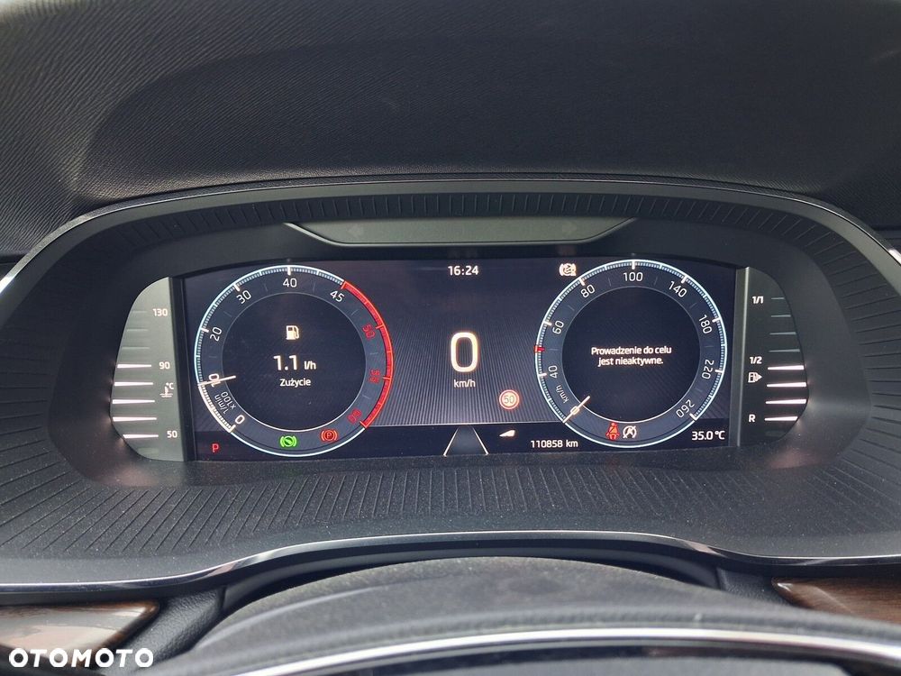 Skoda Octavia 2.0 TDI 4x4 Scout DSG - 9