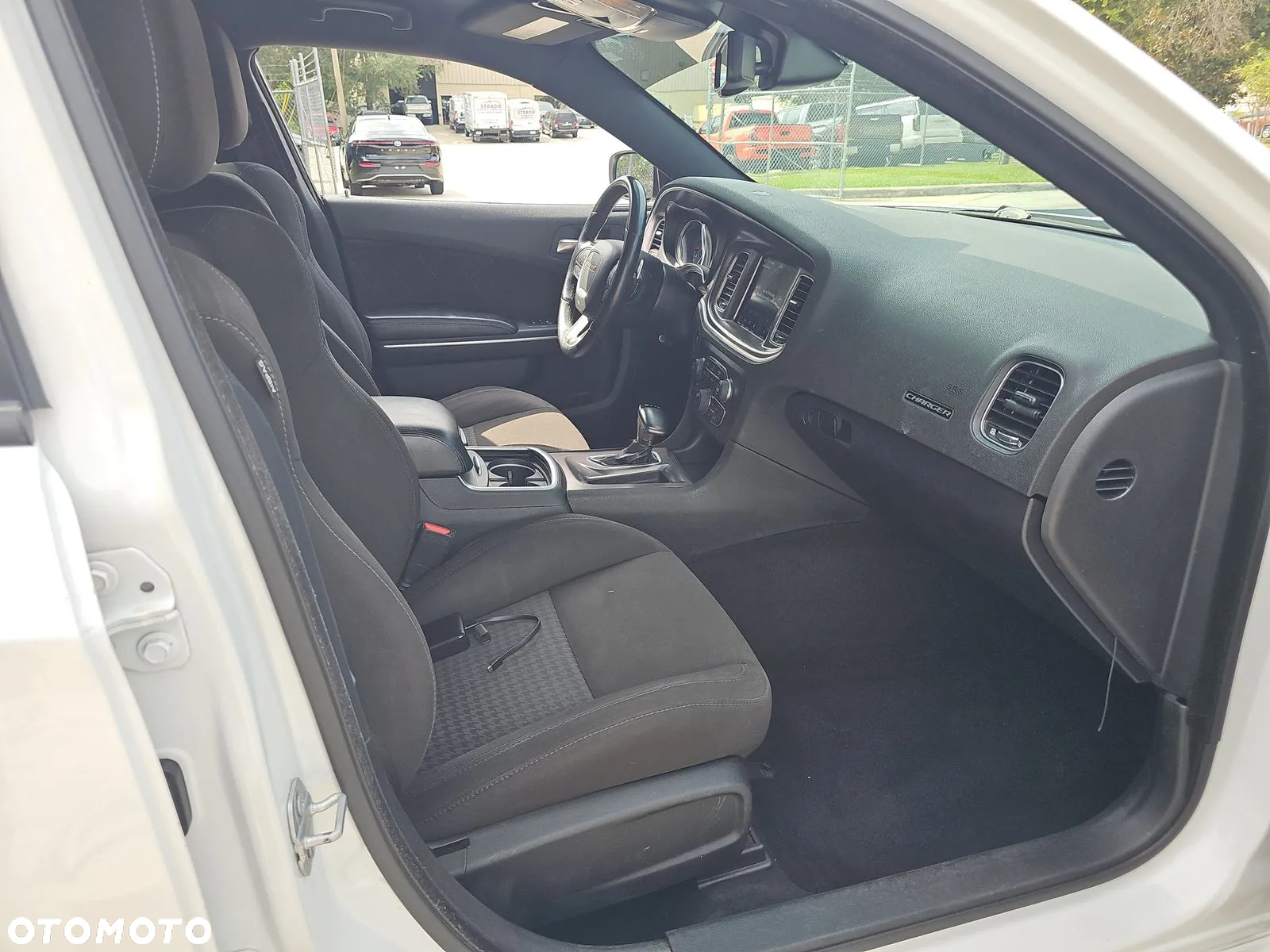 Dodge Charger 3.6 GT - 8