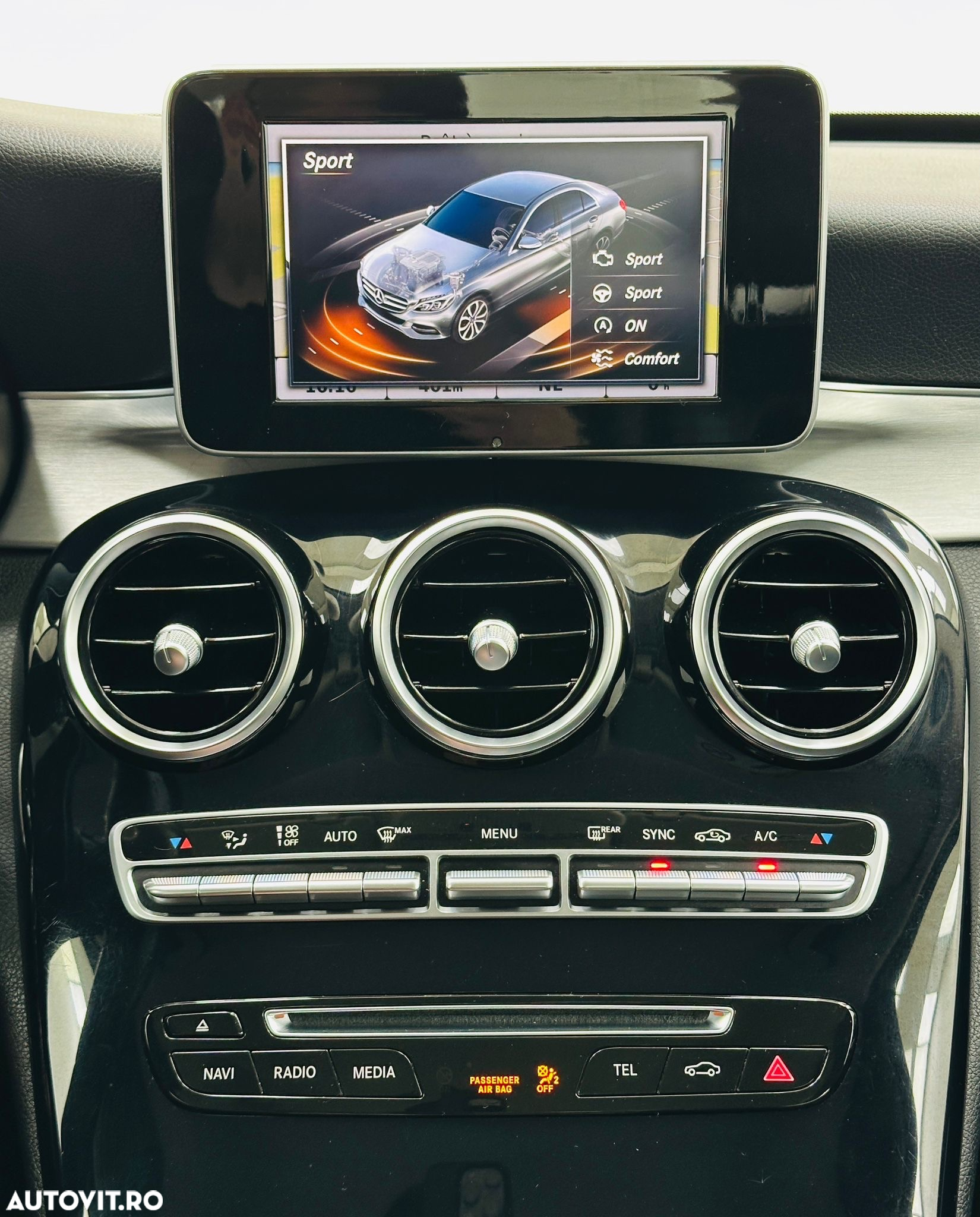 Mercedes-Benz C - 36