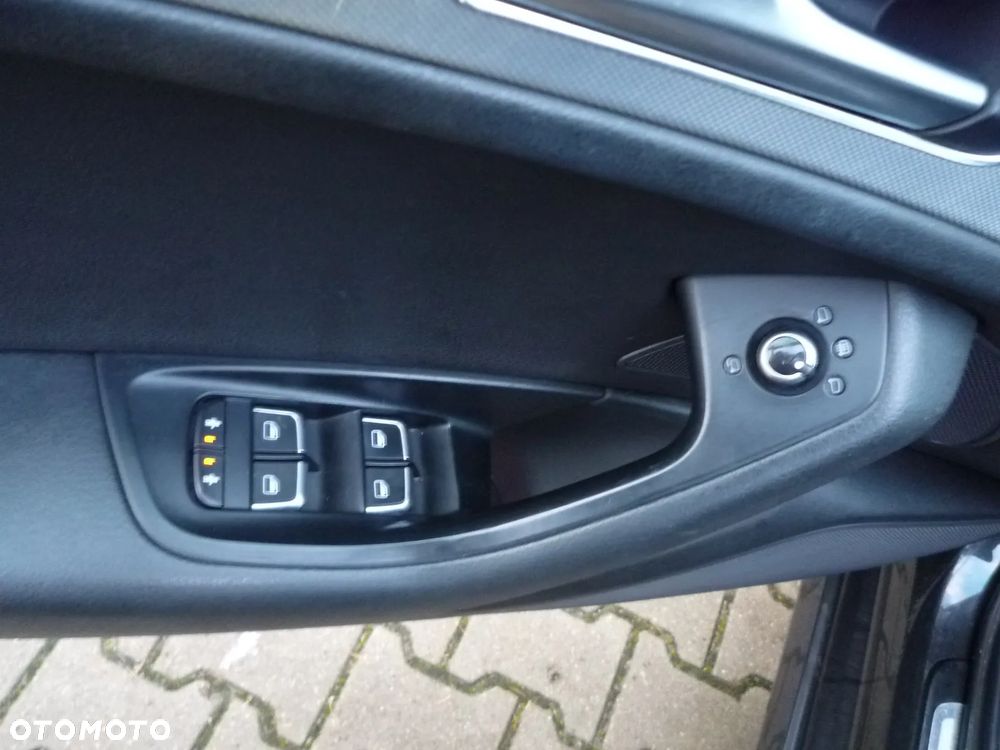 Audi A6 Avant 2.0 TDI ultra - 11