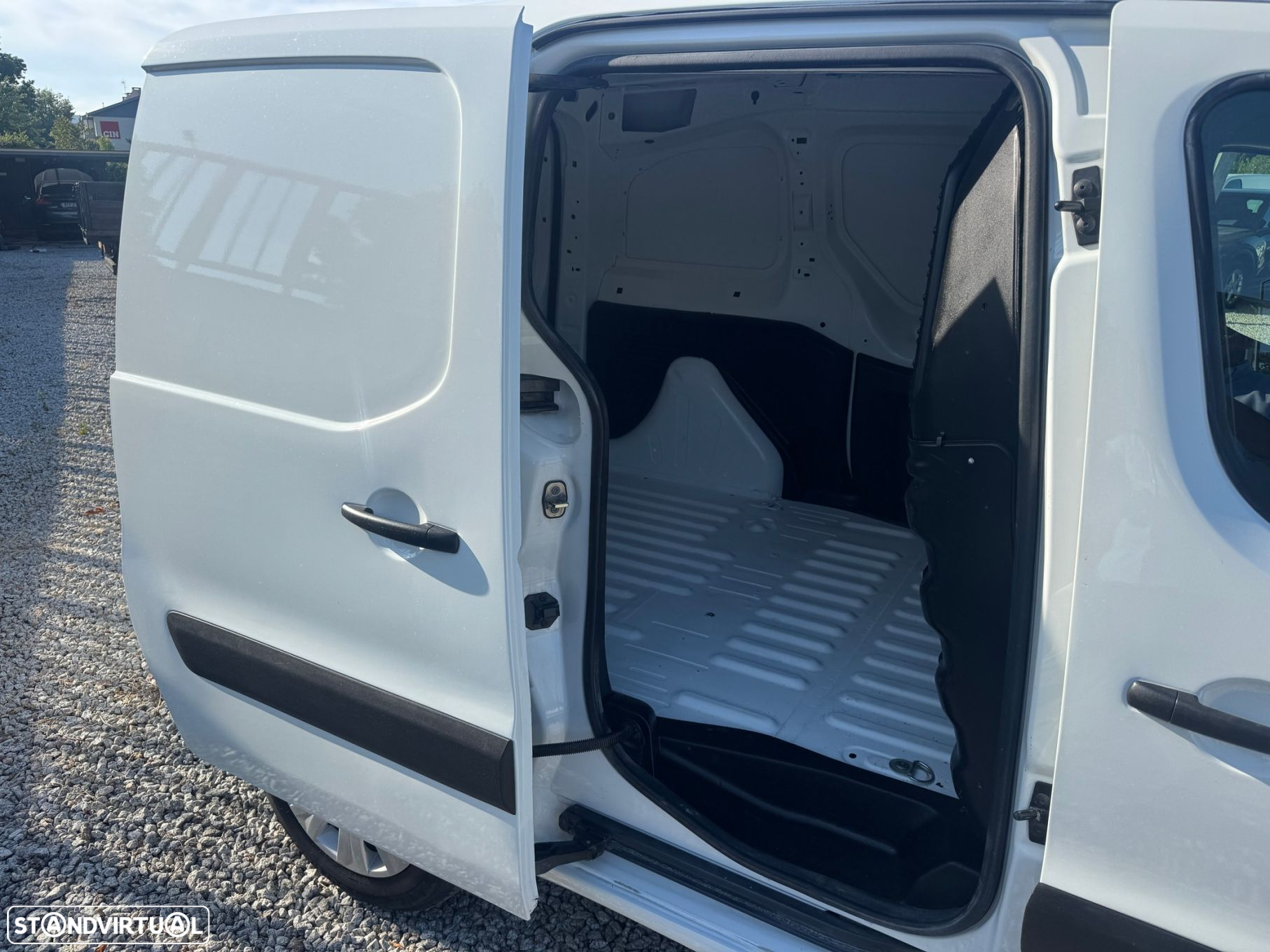 Citroën Berlingo 1.6 HDi L1 3L - 12